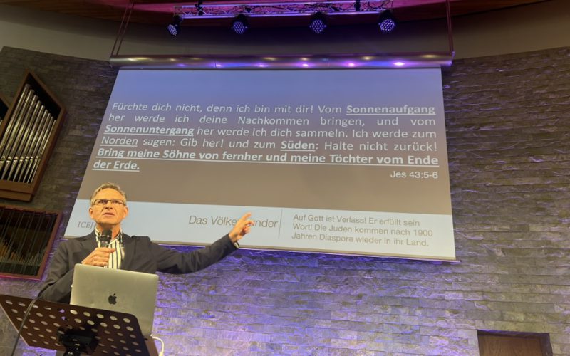 8217B448-B384-4A2E-B258-5A2DC8F759F8_1_105_c