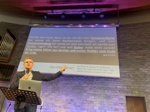 8217B448-B384-4A2E-B258-5A2DC8F759F8_1_105_c